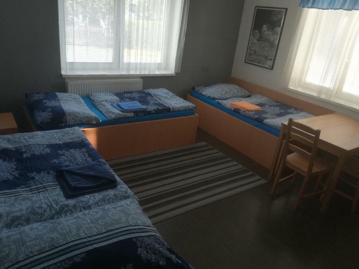 Penzion 411 Solnice Екстериор снимка